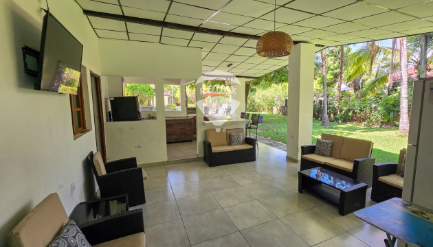 Beach House in Salinitas