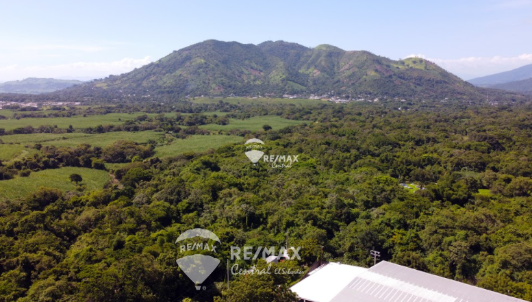 RE/MAX real estate, El Salvador, Apopa, LAND FOR SALE IN INDUSTRIAL ZONE