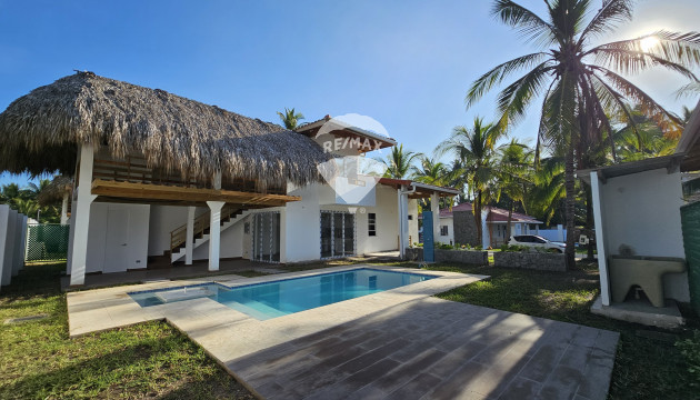 Vendo casa de Playa a estrenar en Amatecampo Villas