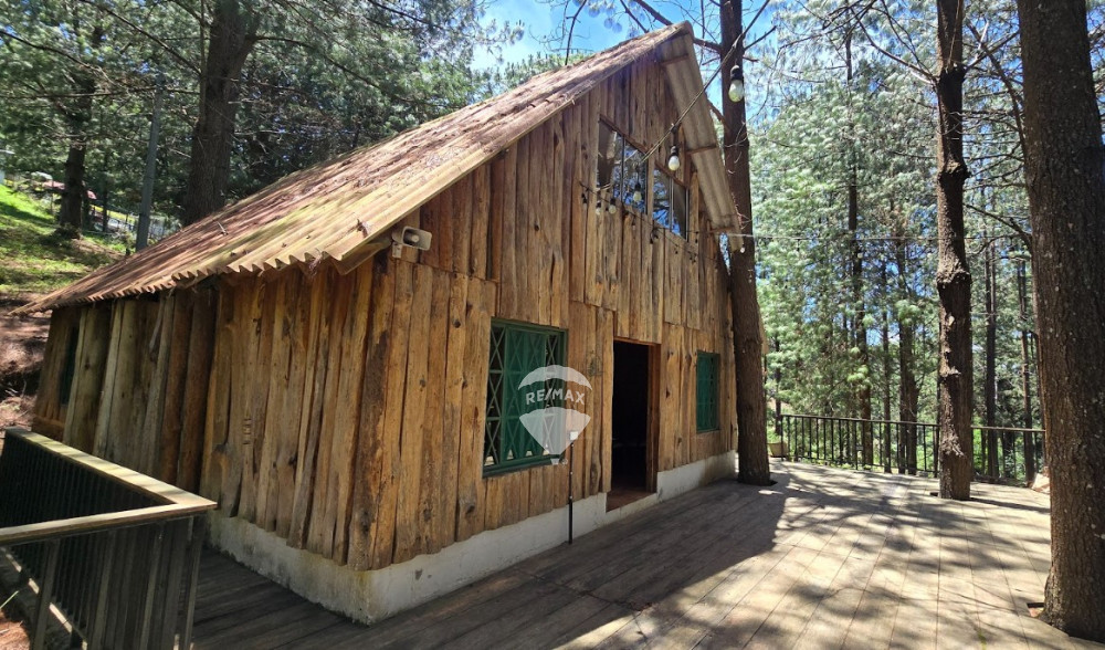 RE/MAX real estate, El Salvador, San Ignacio, San Ignacio, Chalatenango Exclusive Mountain Retreat 17.6 acres with 4 Premium Cabins |