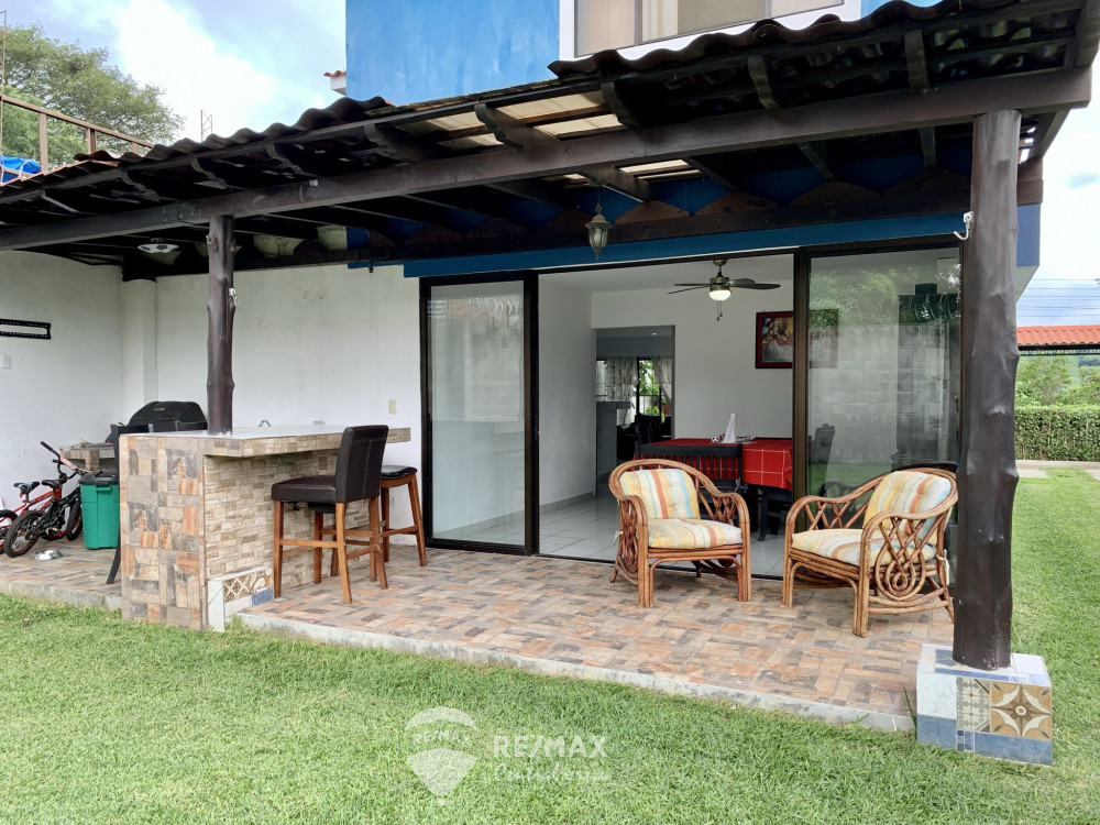 Casa en venta en San José La Majada / Juayua — Propiedades — RE/MAX