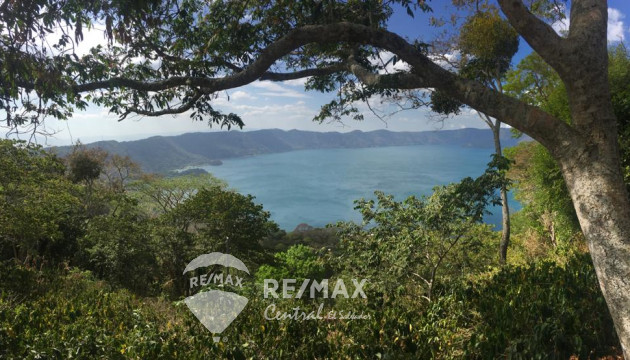 LAND FOR SALE IN THE HIGH ZONE OF "LAGO DE COATEPEQUE"