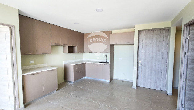 FOR RENT A BRAND NEW APARTMENT IN AVITAT DUO, CUMBRES DE LA ESCALON