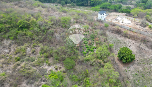 Terreno con vista al mar en la zona de San Blas, La Libertad, en venta
