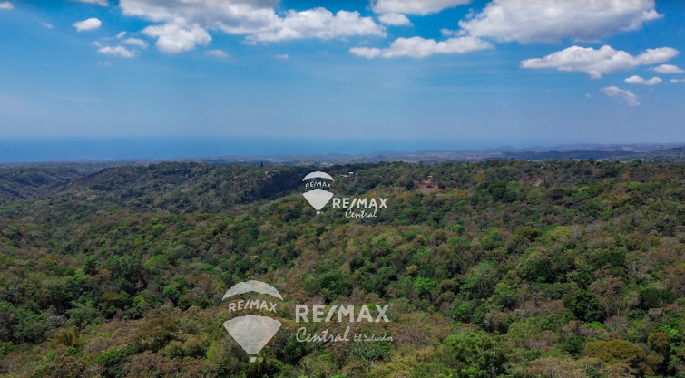 RE/MAX real estate, El Salvador, Huizucar, For sale beautiful land of 49 hectares with ocean views near Nuevo Cuscatlán