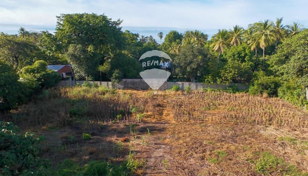 TERRENO EN VENTA  3ra FILA PLAYA SAN DIEGO
