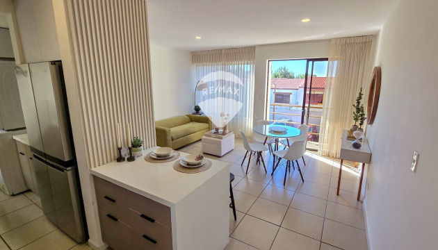 Lindo Apartamento en Complejo Residencial Azur, Zaragoza