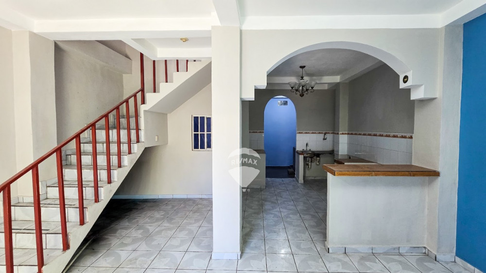 Three level House on SALE, APOPA CITY
