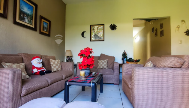 Casa Amplia en Residencial Miramar
