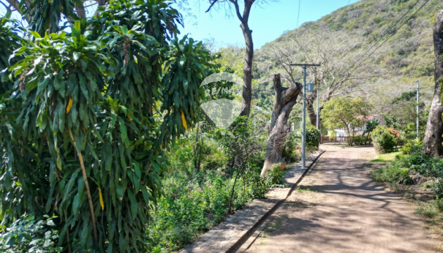 Terreno Lago Coatepeque en privado