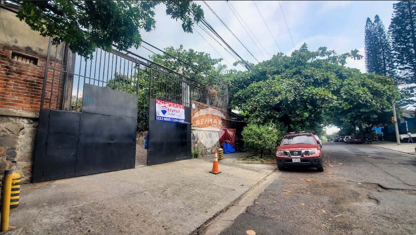 RE/MAX real estate, El Salvador, San Salvador, INDUSTRIAL AND COMMERCIAL AND COMMERCIAL COMPLEX  FOR SALE ON  ROOSEVELT AVENUE