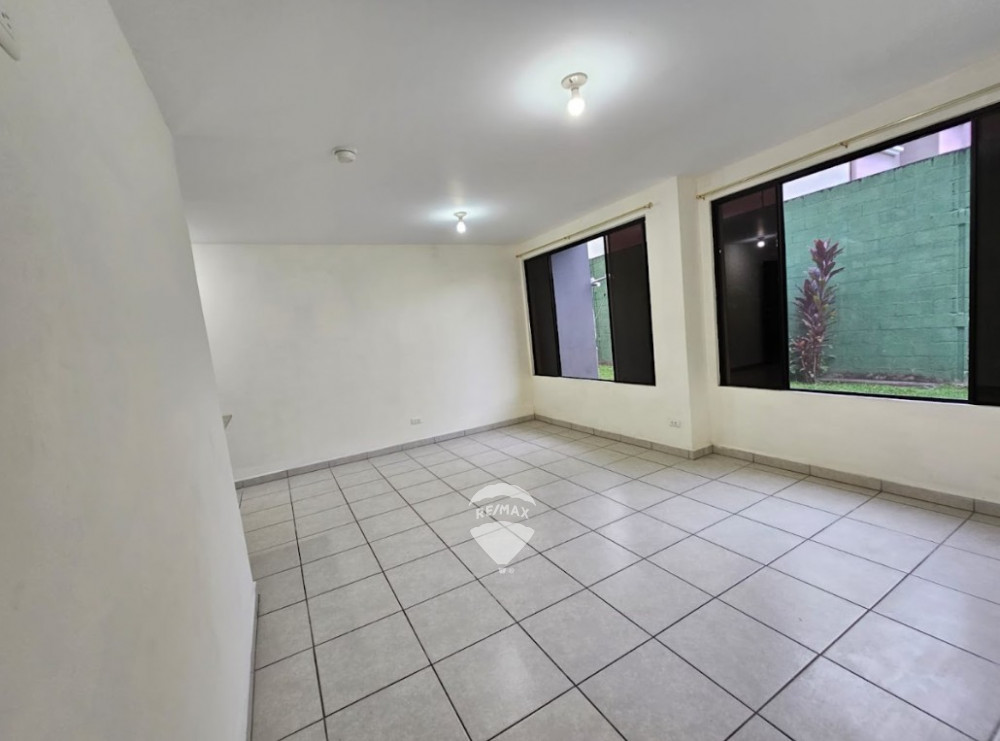 Apartment for rent in Terrazo II condominium, near the Evangelical University