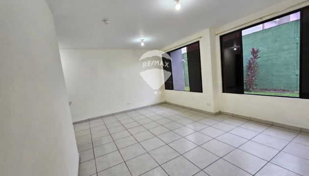 APARTAMENTO DE PRIMER NIVEL EN ALQUILER EN CONDOMINIO TERRAZO II, ZONA DE UNIVERSIDAD EVANGELICA