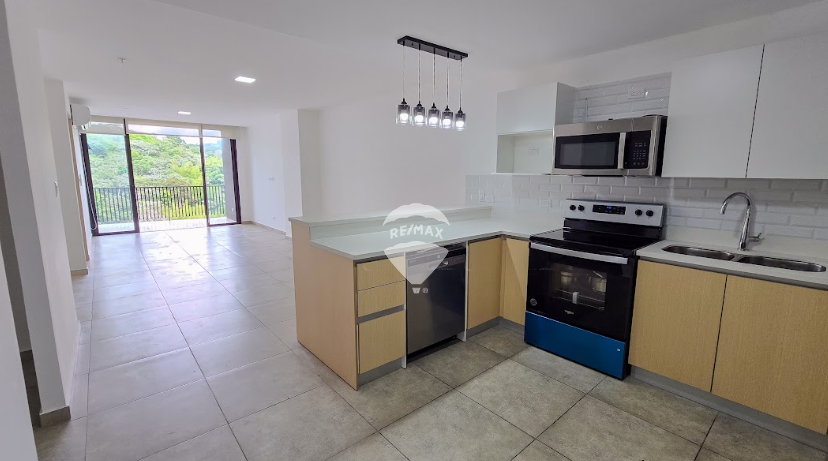 APARTMENT FOR RENT 4 BEDROOM  ARTEA 1