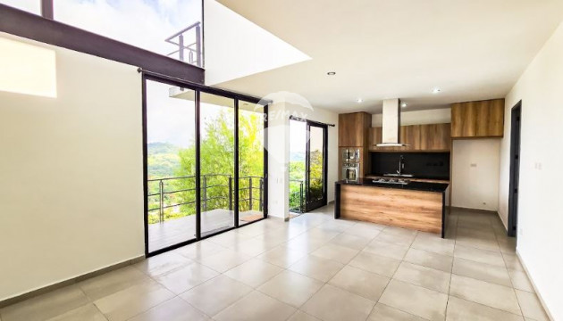 Moderna casa en alquiler en Residencial La Florida