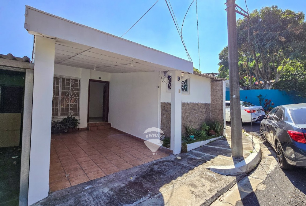 FOR SALE HOUSE IN SAN MARCOS SAN SALVADOR SANTORINI