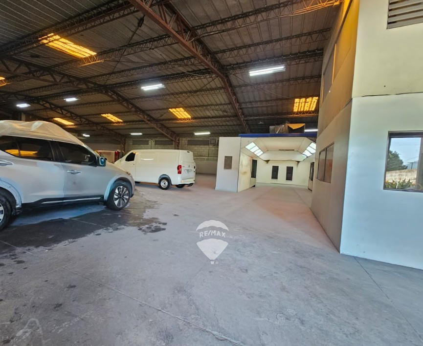FOR RENT COMMERCIAL SPACE IN ORDEN DE MALTA, SANTA ELENA