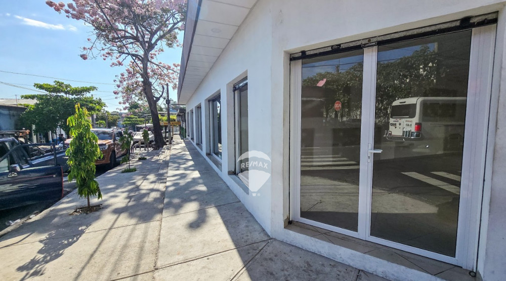 PREMISES 2 FOR RENT “SAN MARTIN”