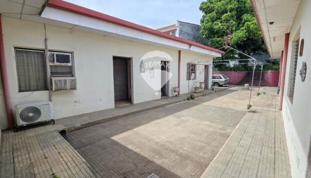 Casa con Excelente Potencial en Santa Ana