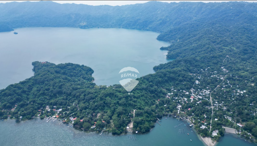 Remax real estate, El Salvador, Ilopango, Property for sale in the Ilopango Lake area.