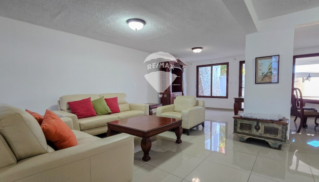 Beautiful Furnished Home with Panoramic Views in Las Lajas, Escalón