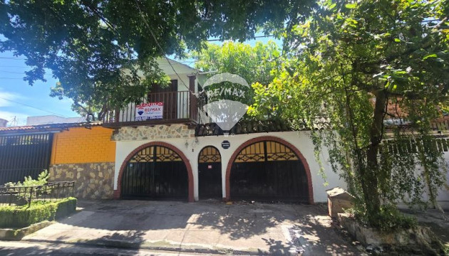 ALQUILO CASA RESIDENCIAL MONTEBELLO