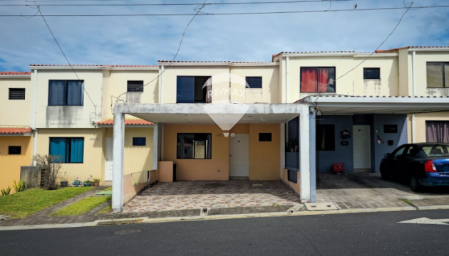 House for sale in Las Arboledas, Lourdes