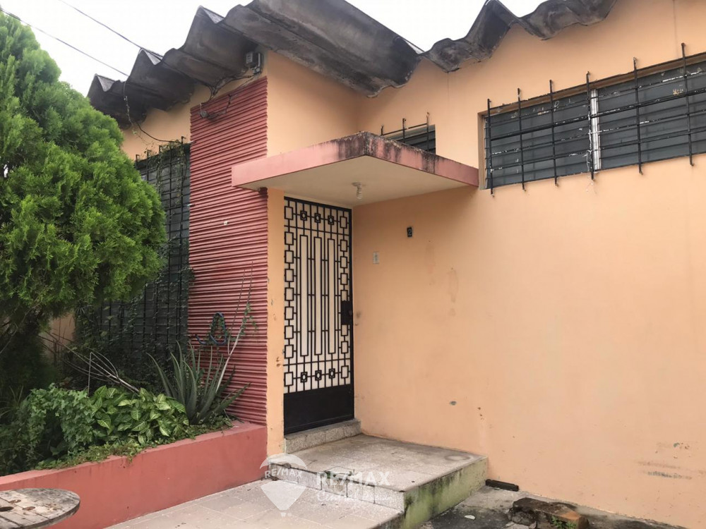 CASA EN VENTA EN PASAJE PRIVADO EN AYUTUXTEPEQUE, SAN SALVADOR