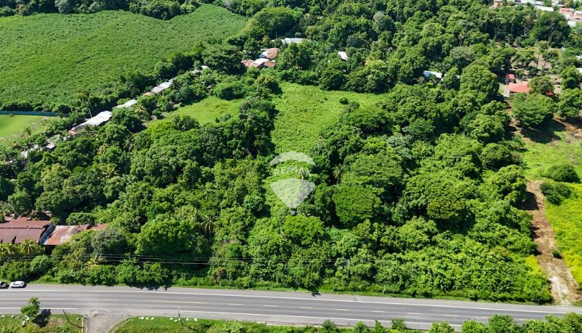 LAND FOR SALE ON CALLE DEL LITORAL