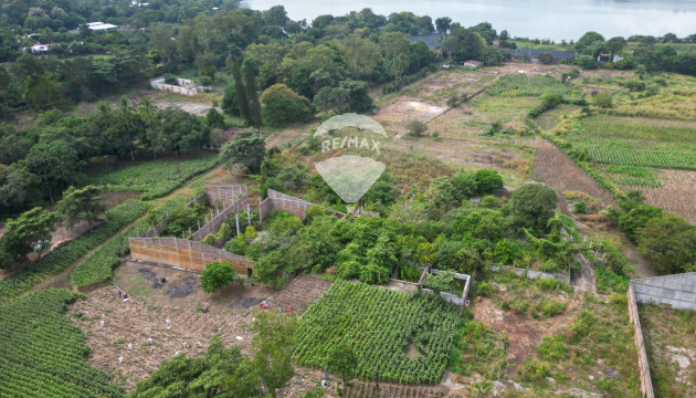 TERRENO AHUACHAPAN IDEAL PARA DESARROLLO INDUSTRIAL, COMERCIAL Y HABITACIONAL