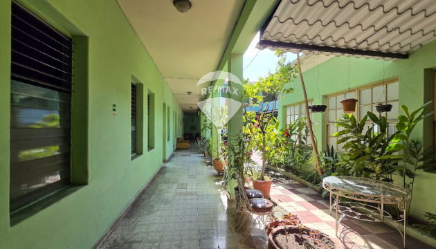 PROPIEDAD EN VENTA - ZONA LA TIENDONA