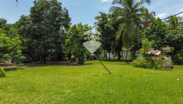 Terreno en venta en Playa Costa Azul